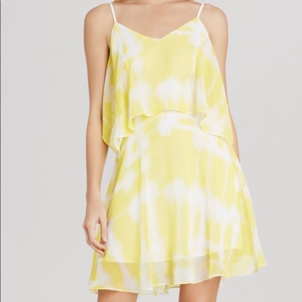 BCBG Generation - Yellow & White Cut-Out Back Dres